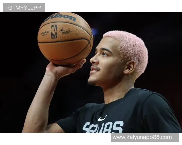 马刺主教练赛前透露索汉上场时间减少是教练组共同决定